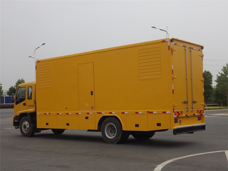 向阳发电车出租- 柴油发电机油箱怎么清洗