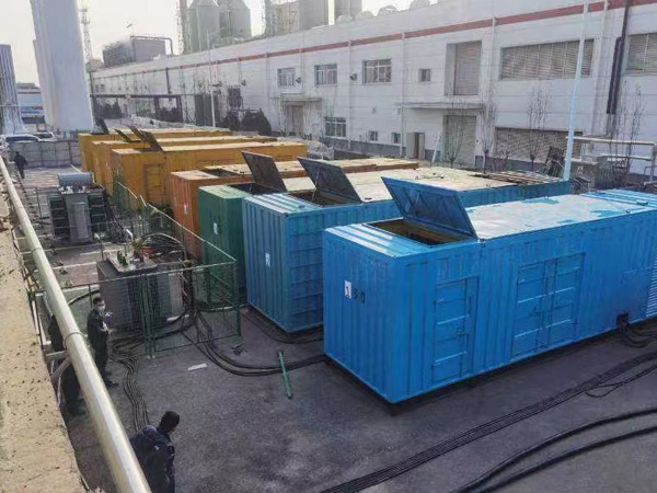 向阳380V和690V电压的电缆线相同吗？