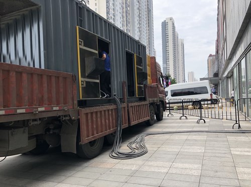 向阳冷却液不足的情况下如何检查柴油发电机组？