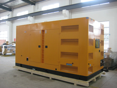 向阳不同类型的发电机组在冬季保养时的注意事项有何差异？