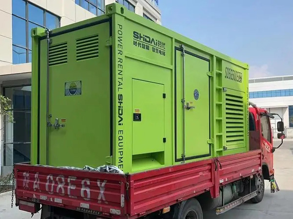 向阳更换水冷式机油散热器的密封件时，如何选择合适的密封胶？