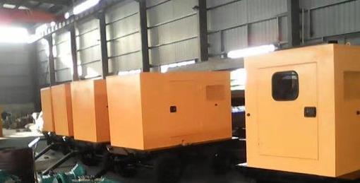 向阳柴油发电机组冬季启动后需要进行哪些检查和操作？